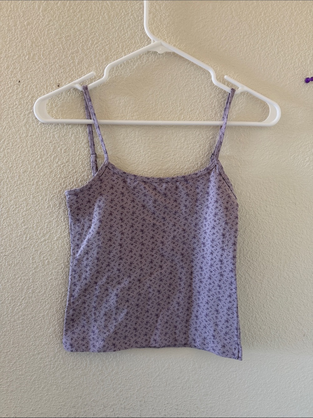 Brandy melville Skylar floral tank